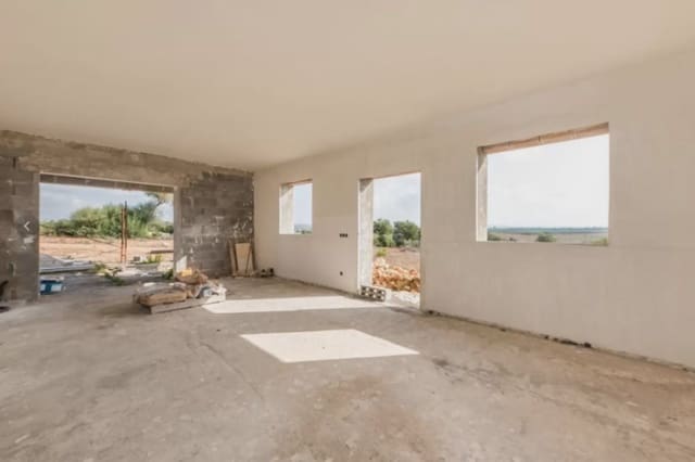 2 soverom Finca/Herregård til salgs i Vilafranca de Bonany - € 220 000 (Ref: 9999022)