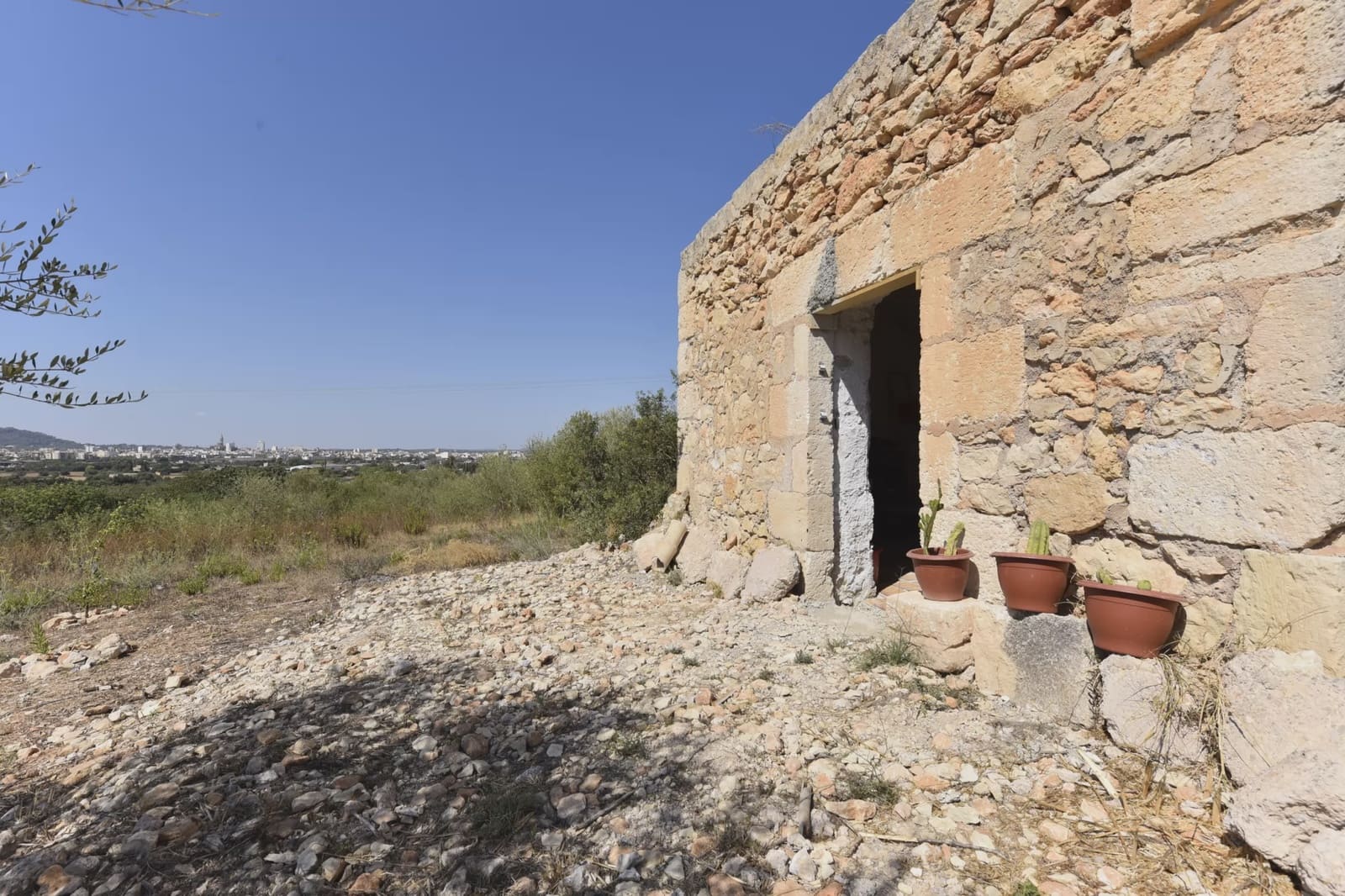 Finca/Landehus til salg i Manacor - € 94.000 (Ref: 9999023)