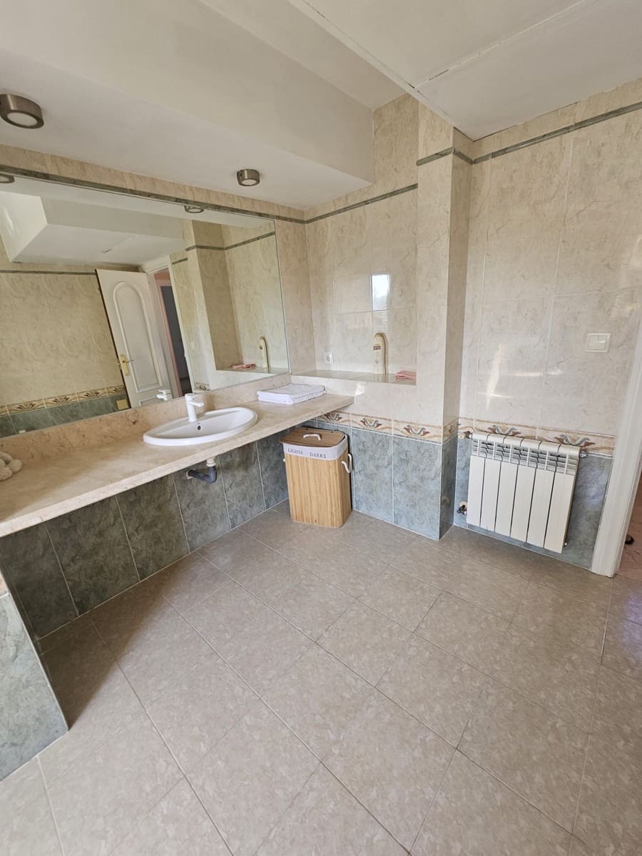 6 camera da letto Villa da affittare in La Nucia con piscina garage - 3.500 € (Rif: 10012824)