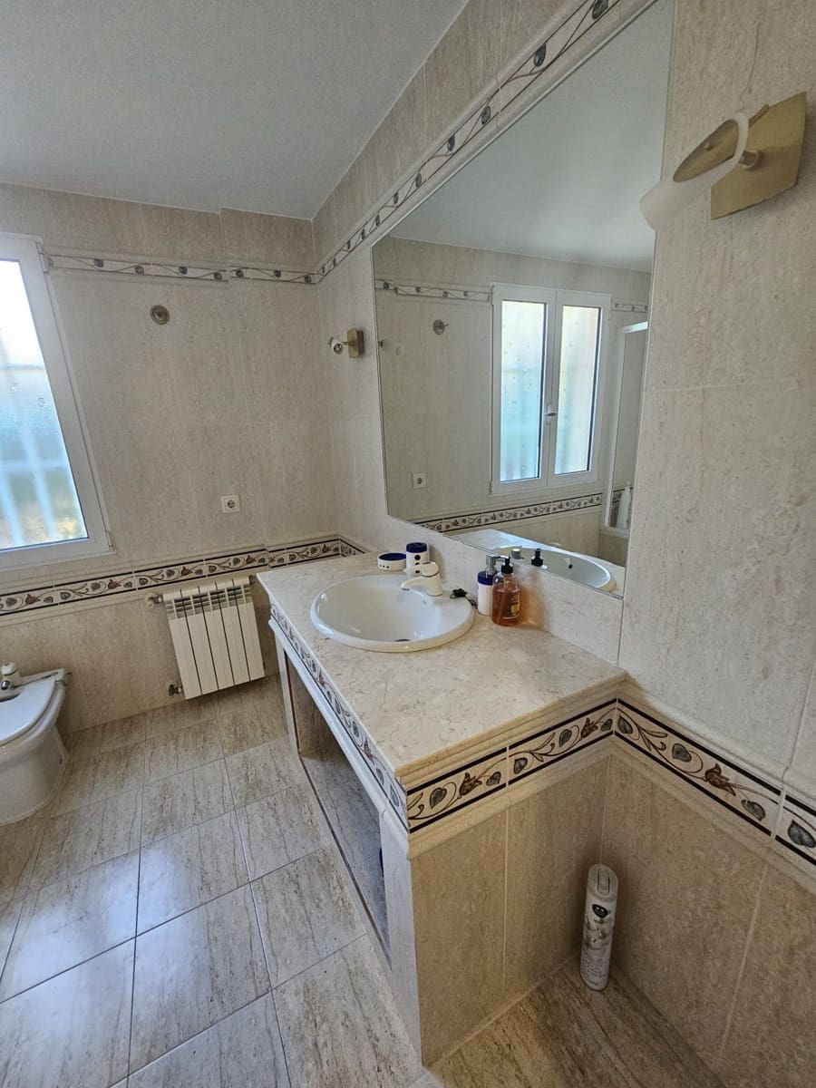 6 camera da letto Villa da affittare in La Nucia con piscina garage - 3.500 € (Rif: 10012824)