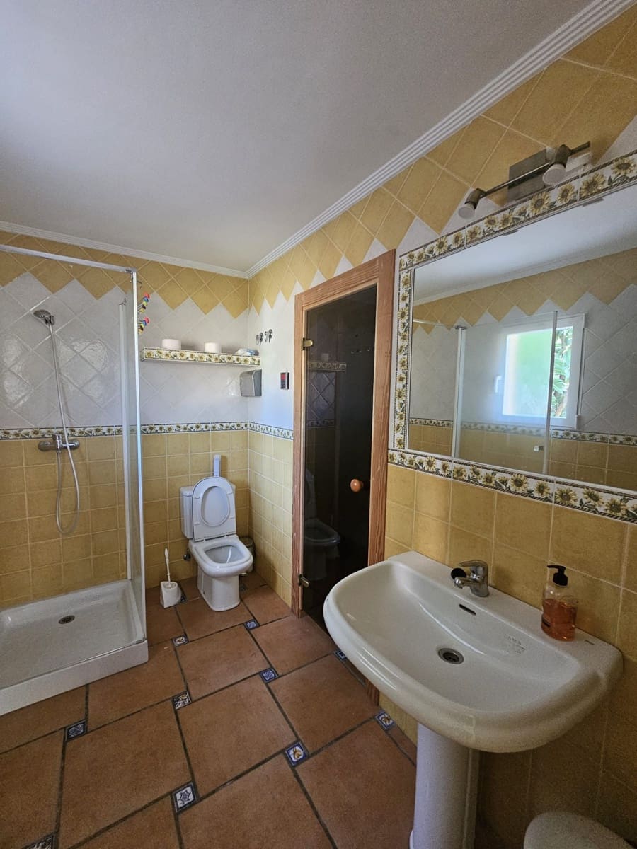 6 camera da letto Villa da affittare in La Nucia con piscina garage - 3.500 € (Rif: 10012824)