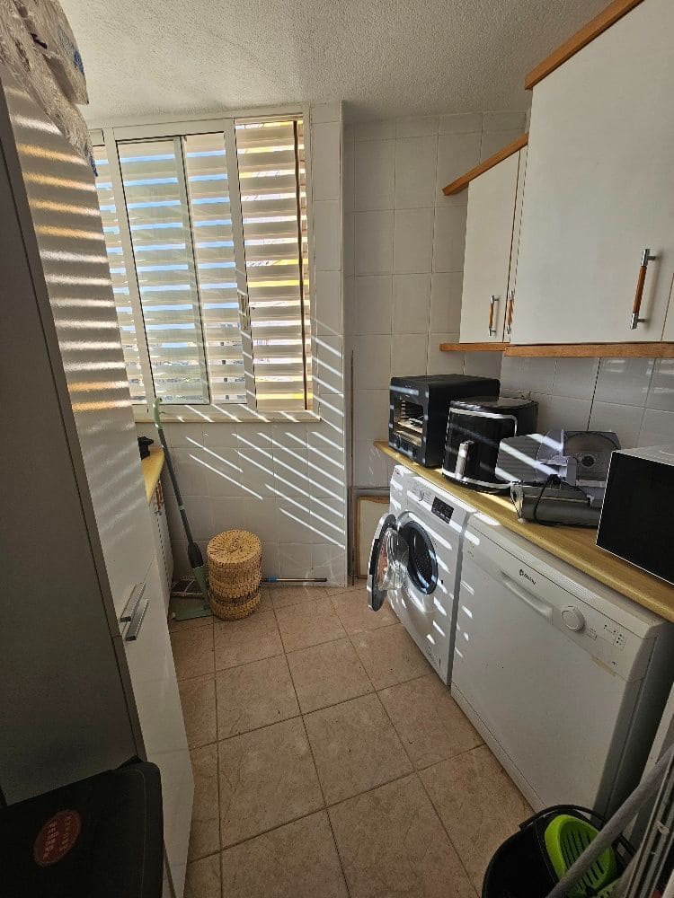 2 bedroom Flat for sale in Benidorm with pool garage - € 720,000 (Ref: 10036355)