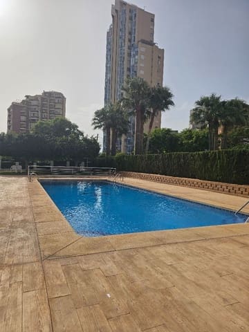 2 bedroom Flat for sale in Benidorm with pool garage - € 720,000 (Ref: 10036355)