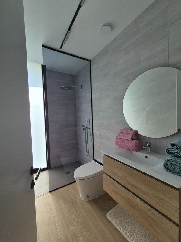 5 bedroom Villa for sale in Albir with pool garage - € 2,150,000 (Ref: 9897931)