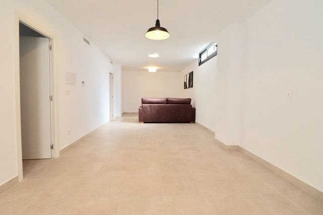 3 quarto Moradia para venda em La Nucia com piscina garagem - 600 000 € (Ref: 9897932)
