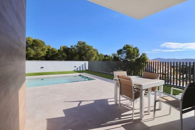3 quarto Moradia para venda em La Nucia com piscina garagem - 600 000 € (Ref: 9897932)