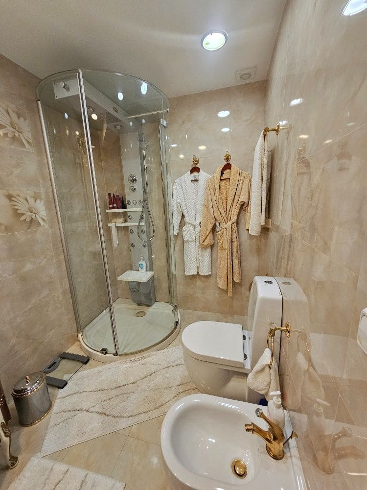 3 quarto Moradia para venda em Altea com piscina garagem - 880 000 € (Ref: 9897934)