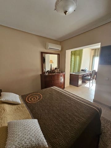 3 quarto Moradia para venda em Altea com piscina garagem - 880 000 € (Ref: 9897934)