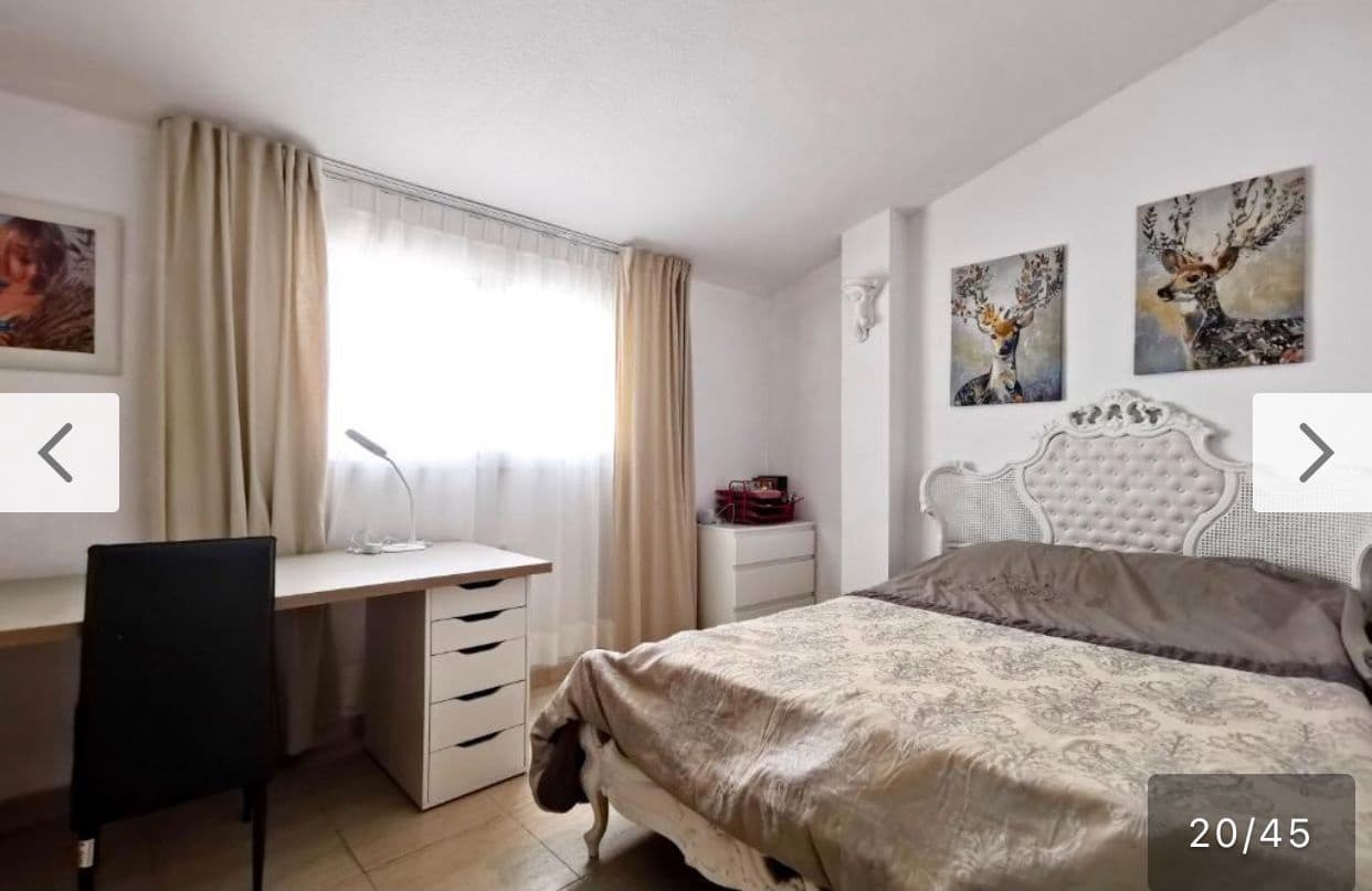 Pareado de 4 habitaciones en Altea en venta con garaje - 600.000 € (Ref: 9897935)