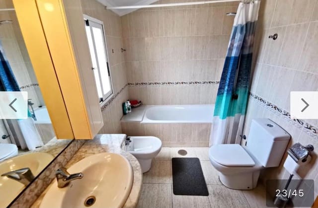 Pareado de 4 habitaciones en Altea en venta con garaje - 600.000 € (Ref: 9897935)