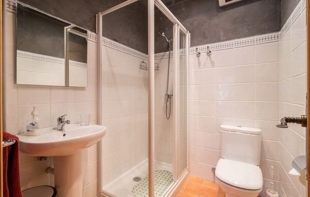 5 bedroom Townhouse for sale in Vall de Laguart - € 522,000 (Ref: 9897937)