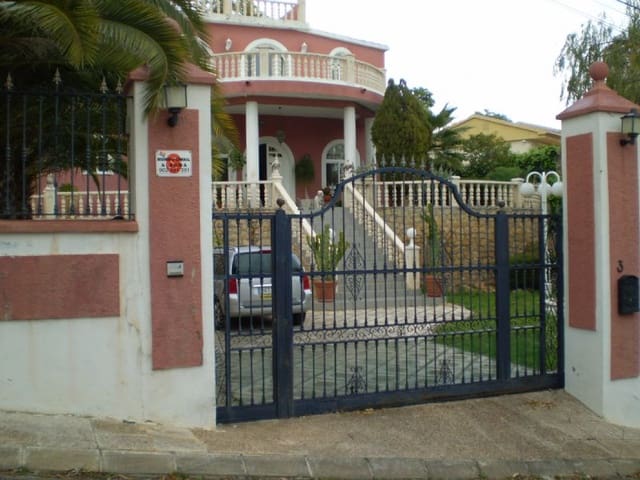 4 quarto Moradia para venda em Alfaz del Pi / L'Alfàs del Pi com piscina garagem - 910 000 € (Ref: 9897938)