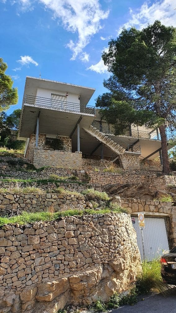 4 sovrum Villa till salu i Benidorm med garage - 495 000 € (Ref: 9897940)
