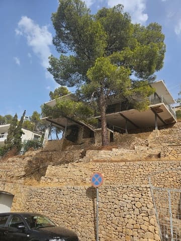 4 sovrum Villa till salu i Benidorm med garage - 395 000 € (Ref: 9897940)