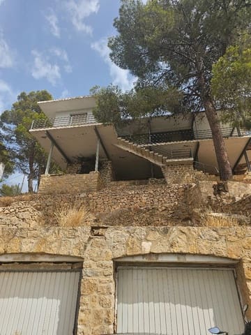 4 sovrum Villa till salu i Benidorm med garage - 395 000 € (Ref: 9897940)