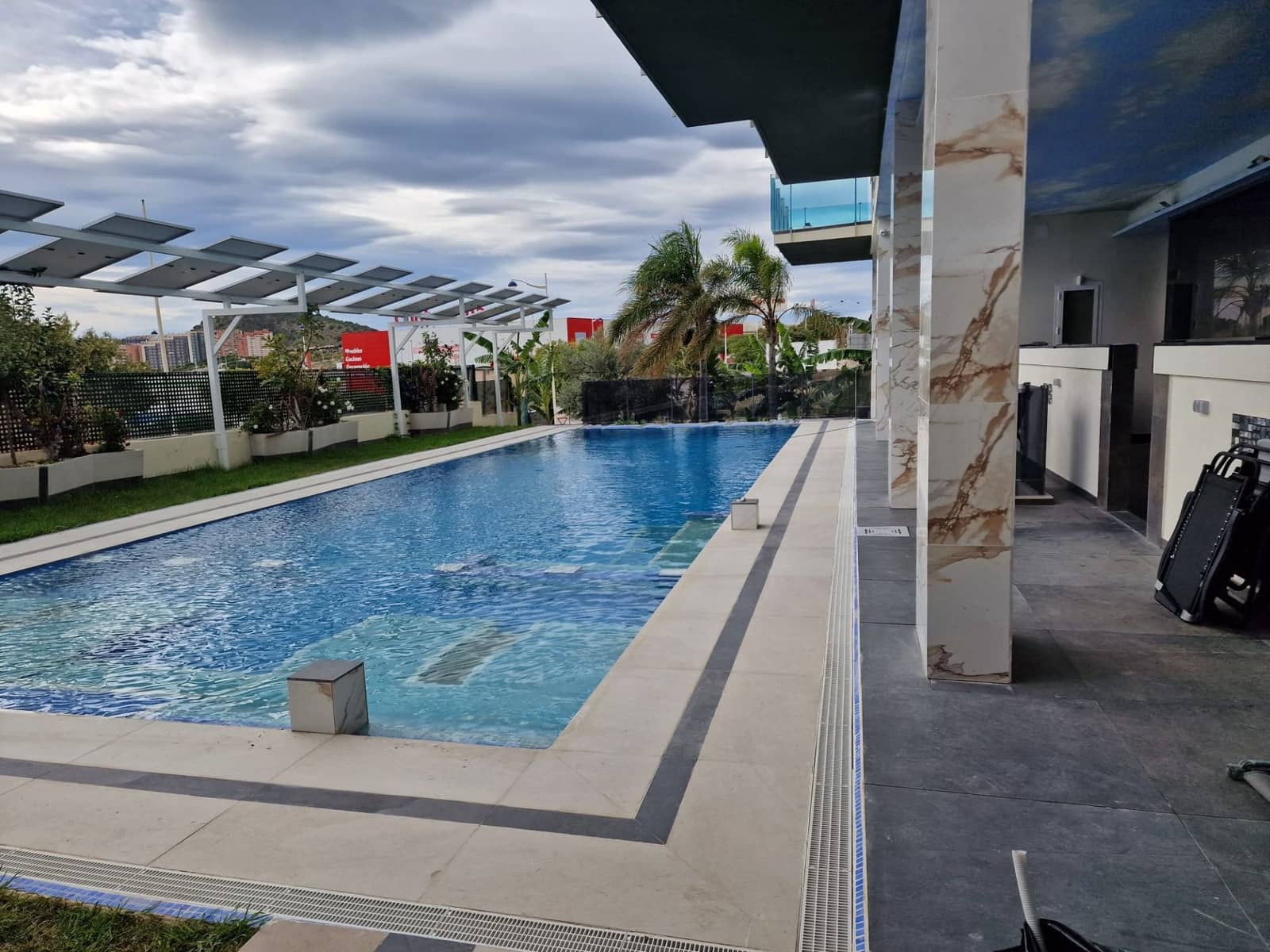 Piso de 2 habitaciones en Finestrat en venta con piscina garaje - 289.000 € (Ref: 9897944)
