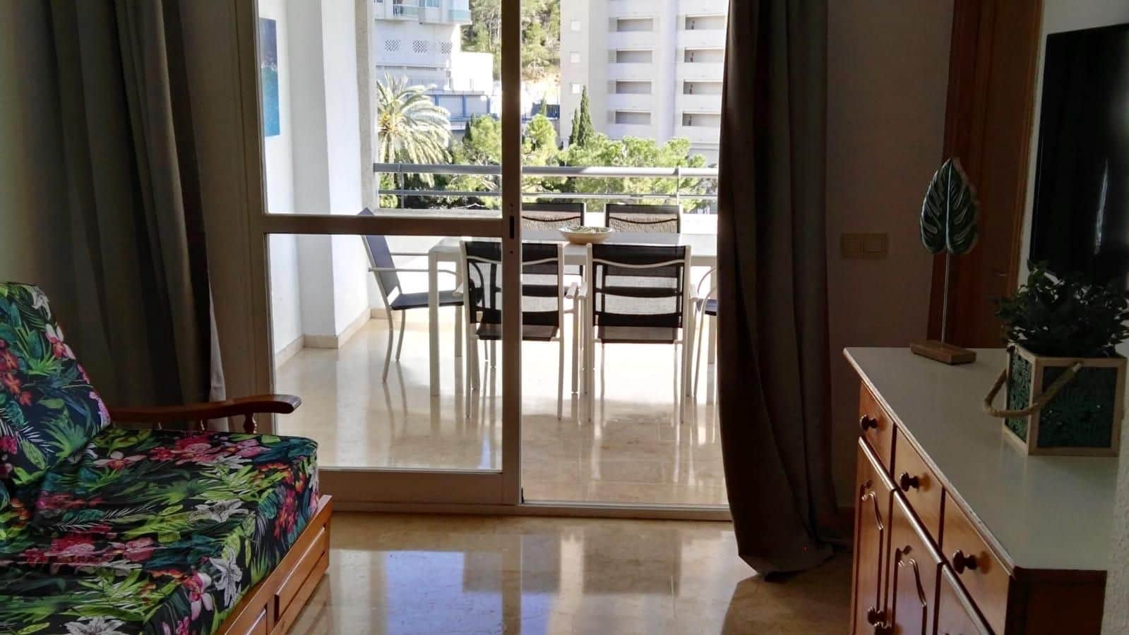 2 camera da letto Appartamento da affitare come casa vacanza in Benidorm con garage - 950 € (Rif: 9897948)