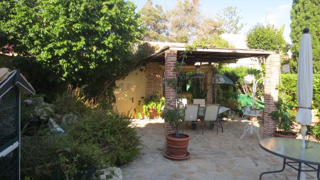 3 chambre Villa/Maison à vendre à La Nucia avec piscine garage - 554 000 € (Ref: 9897949)