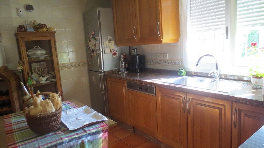 3 chambre Villa/Maison à vendre à La Nucia avec piscine garage - 554 000 € (Ref: 9897949)