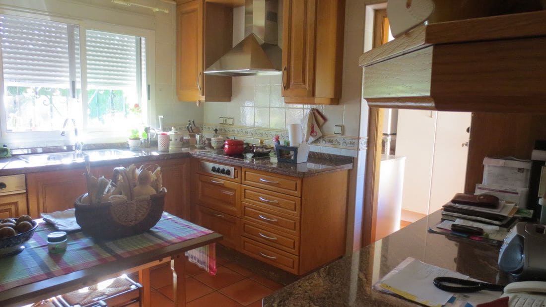 3 chambre Villa/Maison à vendre à La Nucia avec piscine garage - 554 000 € (Ref: 9897949)
