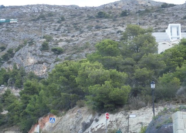 Landgrundstück zu verkaufen in Altea - 800.000 € (Ref: 9897950)