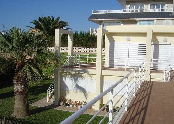 4 sypialnia Willa na sprzedaż w San Juan de Alicante / Sant Joan d'Alacant z basenem garażem - 1 750 000 € (Ref: 9897951)