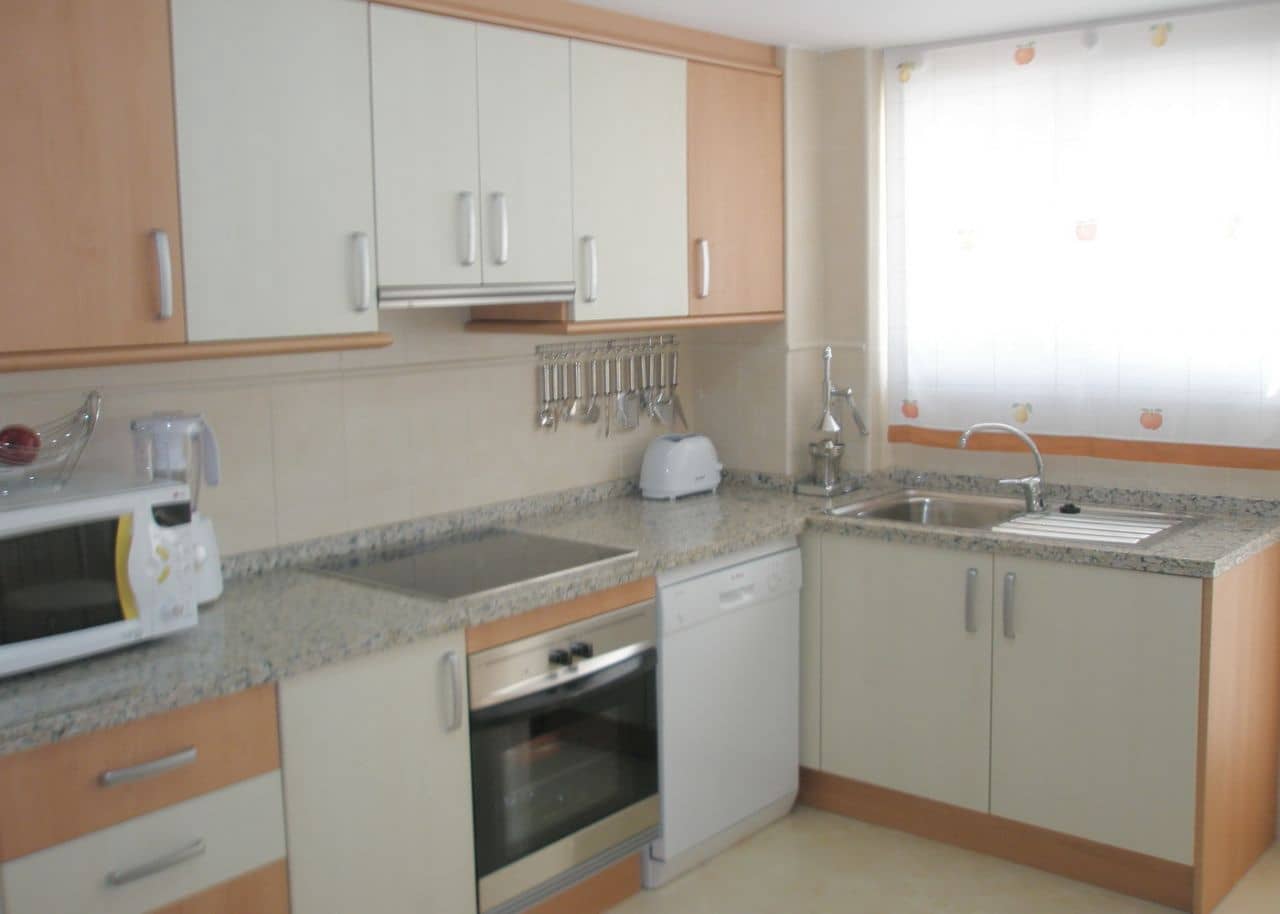 5 slaapkamer Villa te koop in La Nucia - € 330.000 (Ref: 9897954)