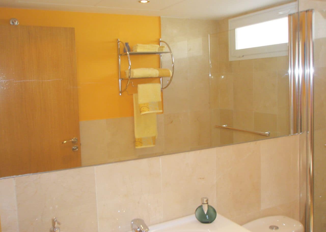 5 slaapkamer Villa te koop in La Nucia - € 330.000 (Ref: 9897954)