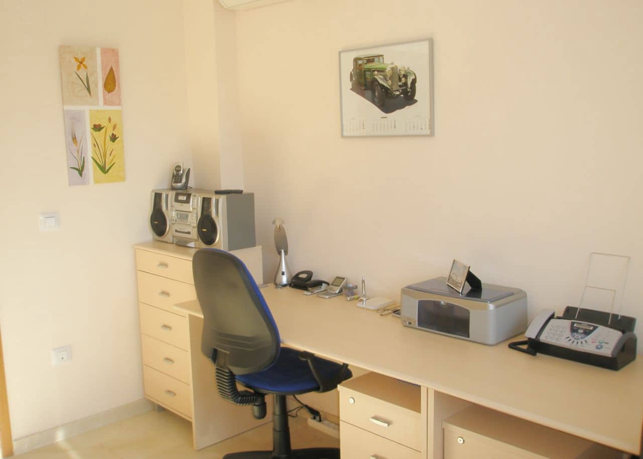 5 slaapkamer Villa te koop in La Nucia - € 330.000 (Ref: 9897954)