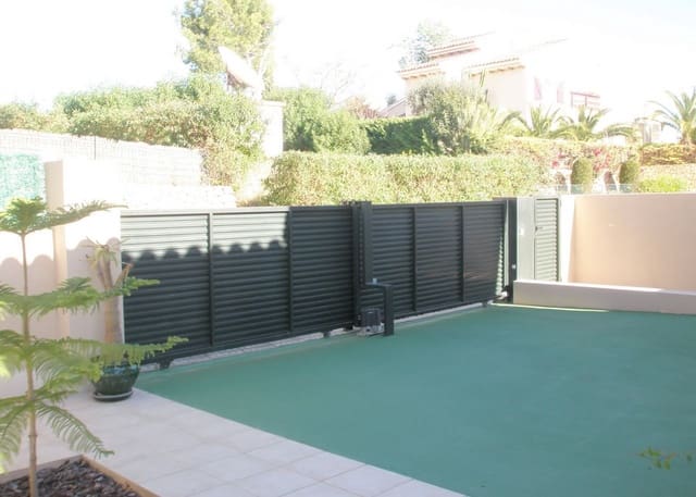 5 slaapkamer Villa te koop in La Nucia - € 330.000 (Ref: 9897954)