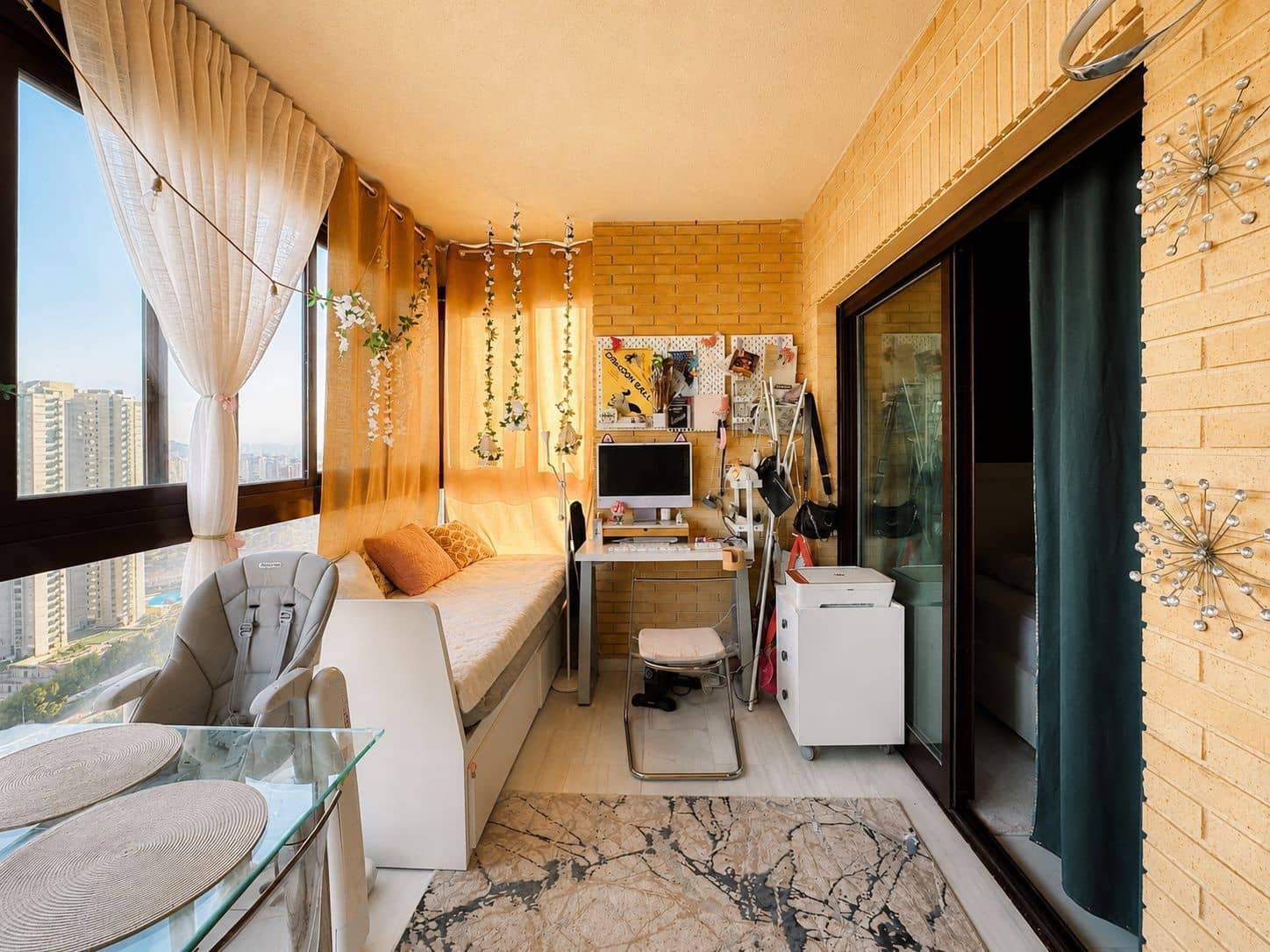 Piso de 2 habitaciones en Benidorm en venta con piscina garaje - 360.000 € (Ref: 9902822)