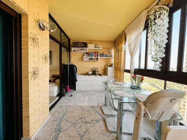 2 camera da letto Appartamento in vendita in Benidorm con piscina garage - 360.000 € (Rif: 9902822)