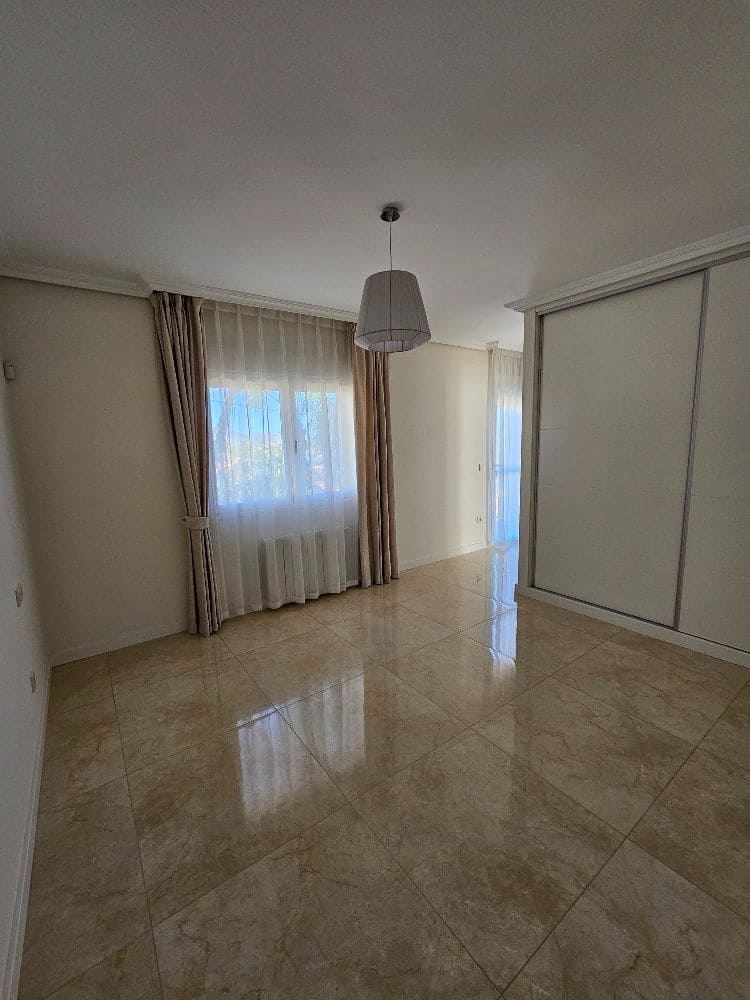 Pareado de 3 habitaciones en Albir en venta con piscina garaje - 670.000 € (Ref: 9902824)