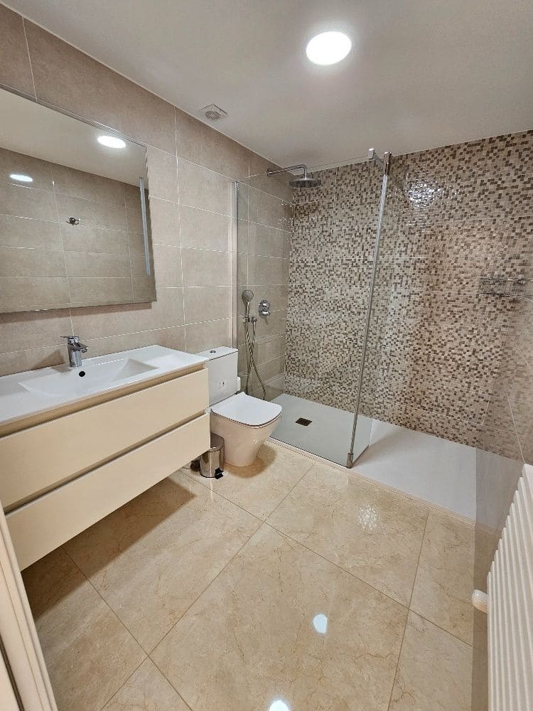 Pareado de 3 habitaciones en Albir en venta con piscina garaje - 670.000 € (Ref: 9902824)