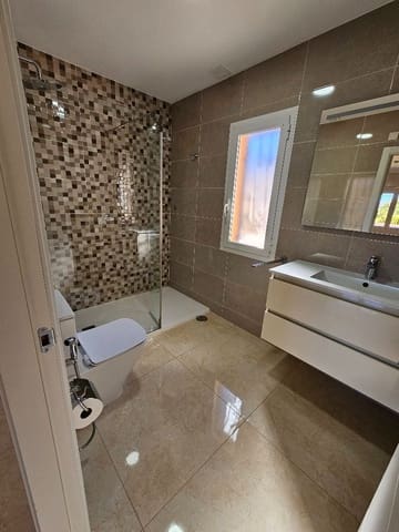 Pareado de 3 habitaciones en Albir, Alfaz del Pi / L'Alfàs del Pi en venta con piscina garaje - 670.000 € (Ref: 9902824)