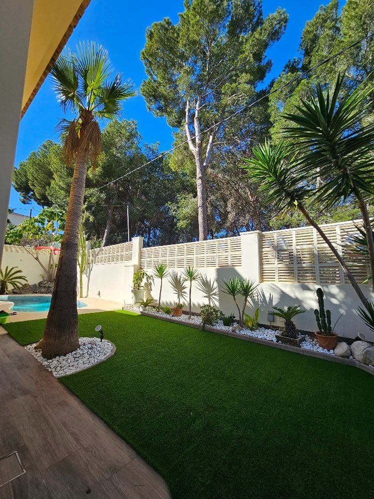 Pareado de 3 habitaciones en Albir en venta con piscina garaje - 670.000 € (Ref: 9902824)