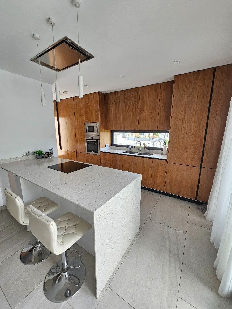 Chalet de 4 habitaciones en Finestrat en venta con garaje - 1.340.000 € (Ref: 9910035)