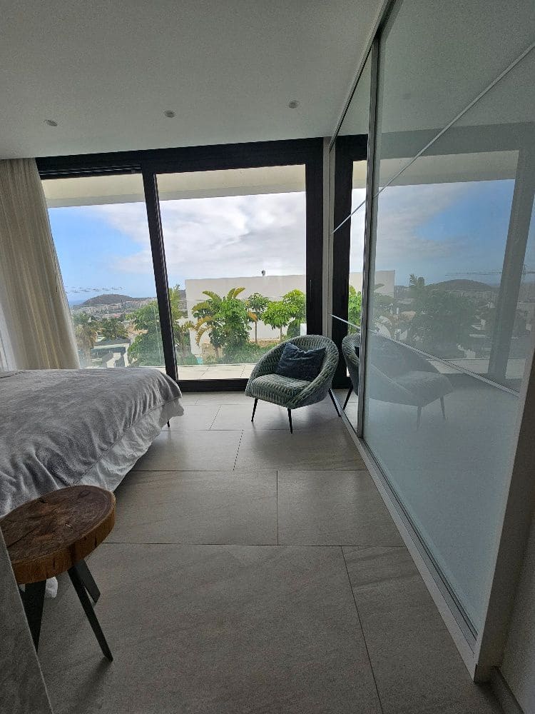 Chalet de 4 habitaciones en Finestrat en venta con garaje - 1.340.000 € (Ref: 9910035)