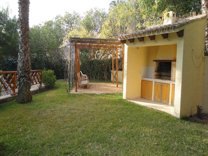 5 quarto Moradia para venda em Altea com piscina garagem - 1 300 000 € (Ref: 9910039)