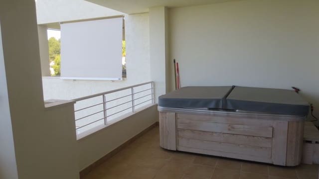 2 Zimmer Wohnung zu verkaufen in Altea la Vella, Altea mit Pool Garage - 390.000 € (Ref: 9910040)