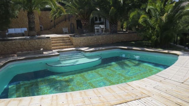 Chalet de 4 habitaciones en Altea en venta con piscina - 1.600.000 € (Ref: 9912515)