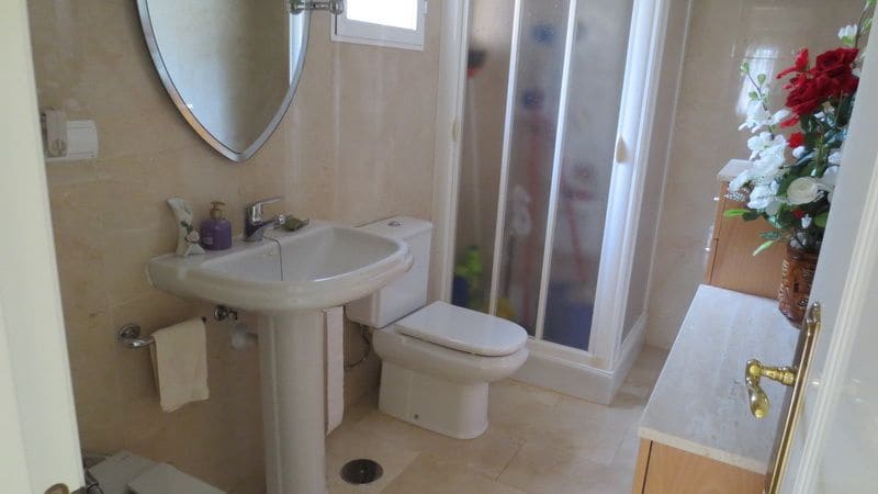 4 sovrum Villa till salu i Finestrat med pool garage - 700 000 € (Ref: 9912516)