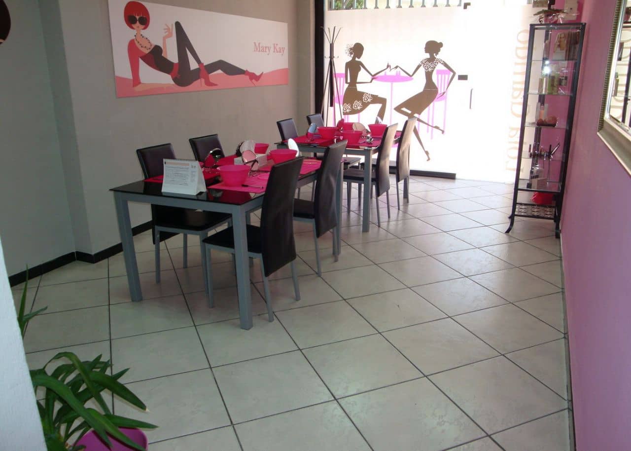 Local Comercial de 2 habitaciones en Benidorm en venta - 330.000 € (Ref: 9912518)