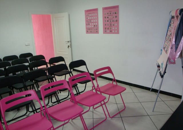 Local Comercial de 2 habitaciones en Benidorm en venta - 330.000 € (Ref: 9912518)