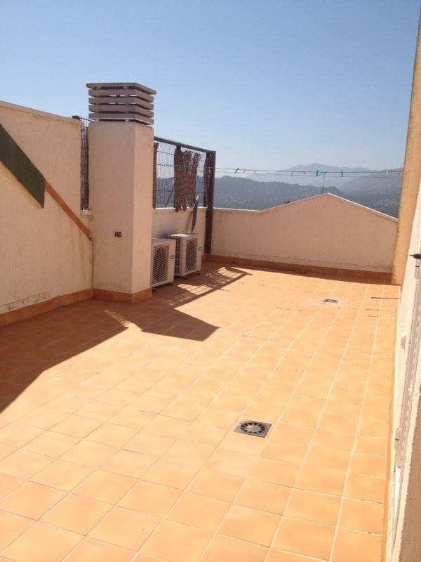 Pareado de 3 habitaciones en Finestrat en venta - 190.300 € (Ref: 9912519)