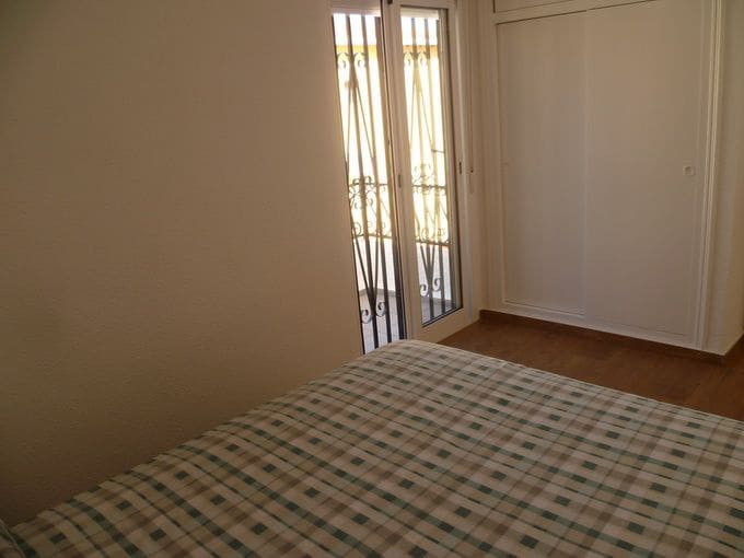 2 makuuhuone Bungalow myytävänä paikassa Santa Pola mukana 
autotalli - 179 000 € (Ref: 9956797)