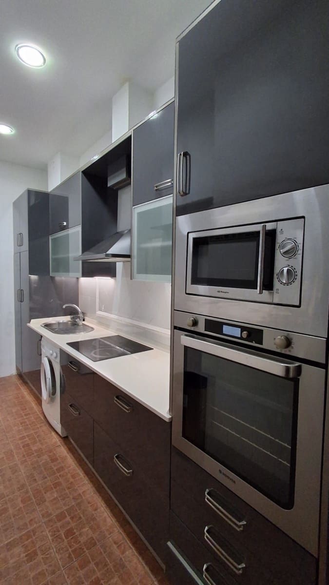 3 bedroom Flat for sale in Alicante / Alacant city - € 289,000 (Ref: 9976782)