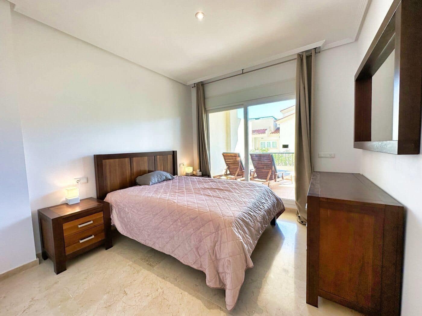 Piso de 2 habitaciones en Altea la Vella en alquiler con piscina garaje - 1.800 € (Ref: 9993830)