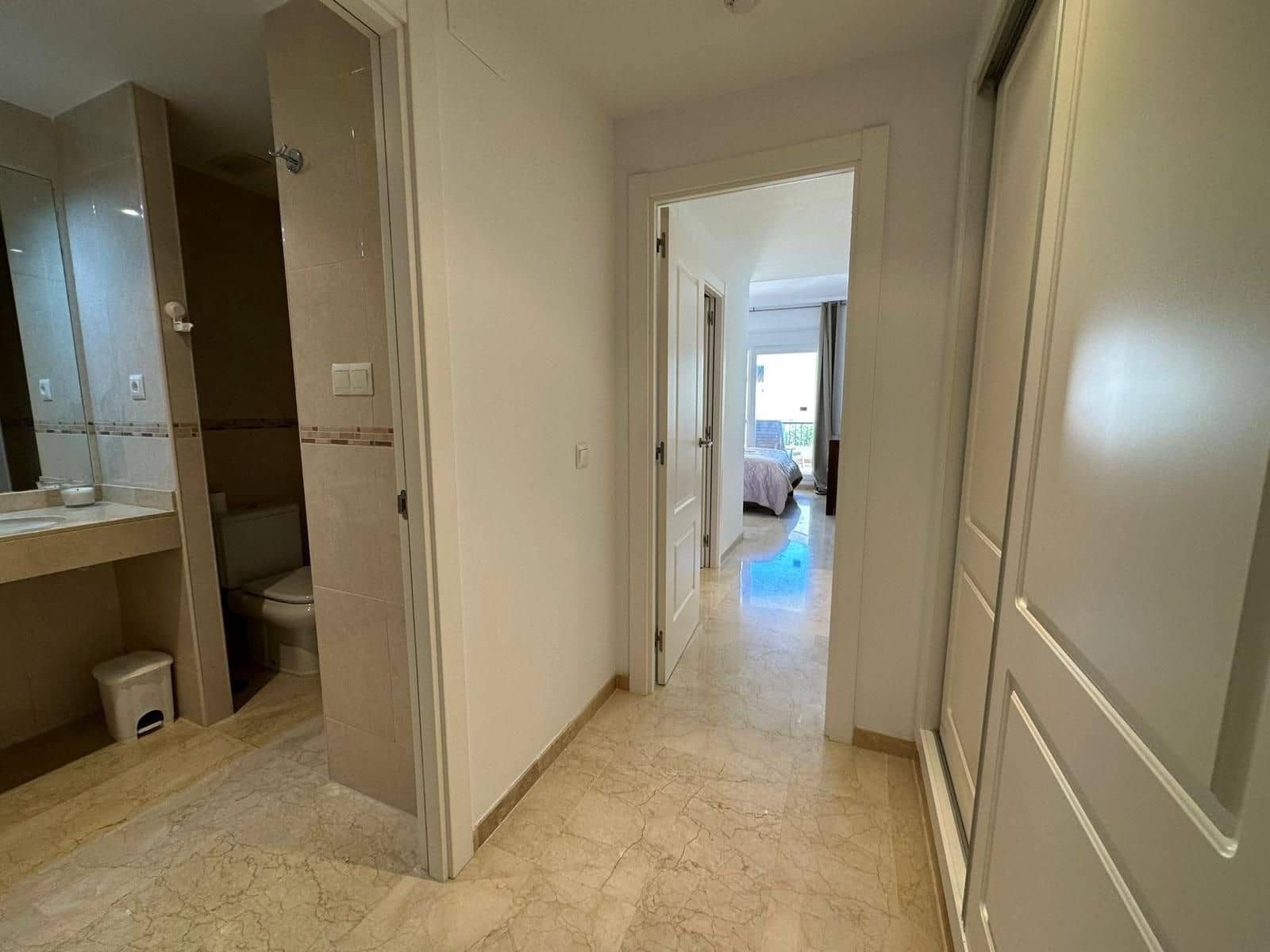 Piso de 2 habitaciones en Altea la Vella en alquiler con piscina garaje - 1.800 € (Ref: 9993830)
