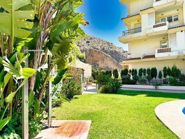 Piso de 2 habitaciones en Altea la Vella, Altea en alquiler con piscina garaje - 1.800 € (Ref: 9993830)
